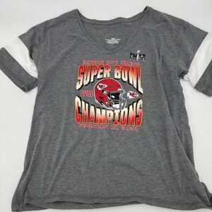 Kansas City Chiefs Super Bowl LVIII Champions Tee Gray Women’s Large